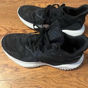 adidas AlphaBiunce Athletic Shoes